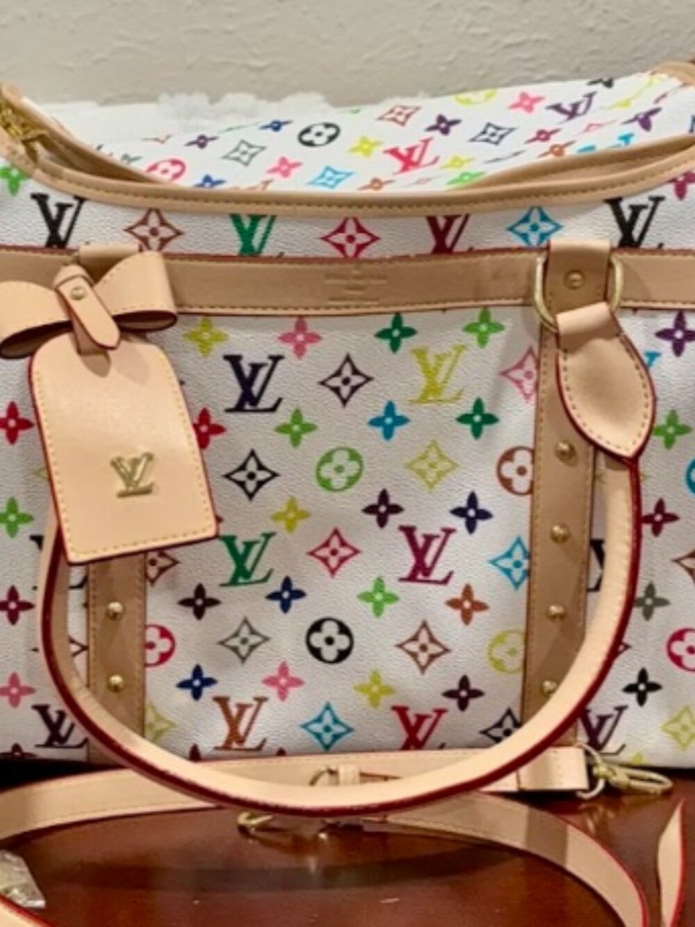 ๐ ๐ฉLuxury Pet Carrier 17x9x13 Approximately - Picture 2 of 8